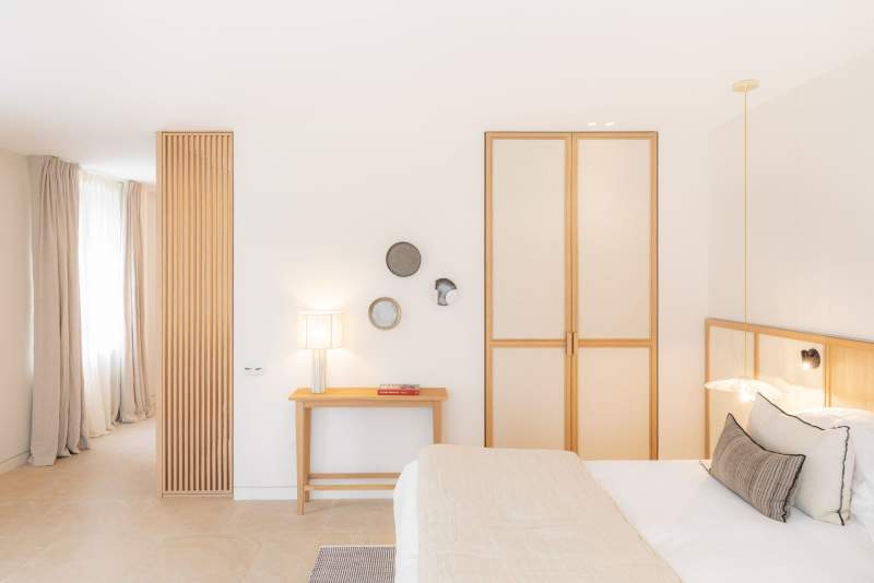 Chambre et salon de la suite